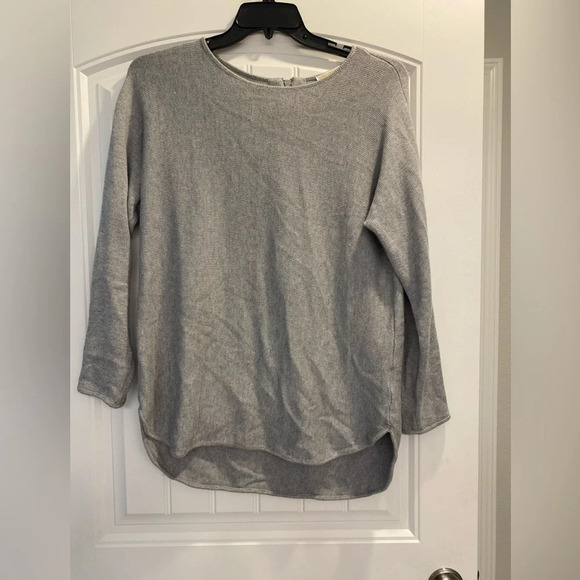 Michael Kors Grey Hi-Lo Sweater size large with zippered back - Picture 1 of 7